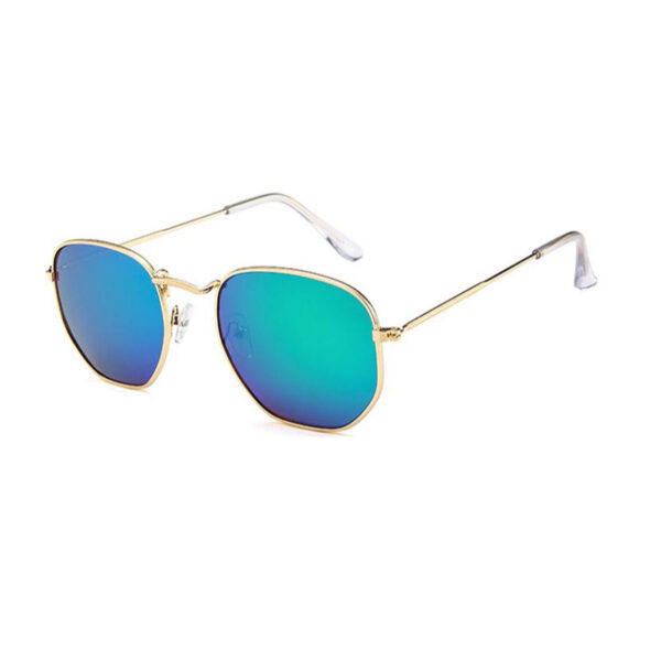 Classic Vintage Sunglasses - Image 4